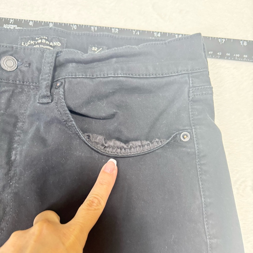 Lucky Brand 121 Slim Fit Jeans Size 32W 30W Black - Picture 6 of 9